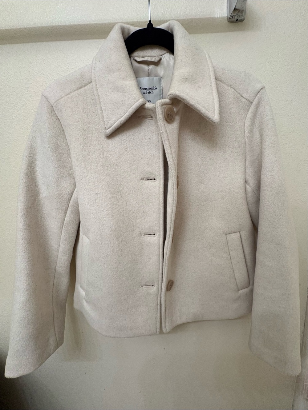 Abercrombie & Fitch Warm Gray Women’s Wool-Blend Short Coat XS